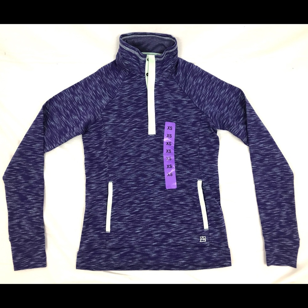 Avalanche Women's snap Neck Pullover